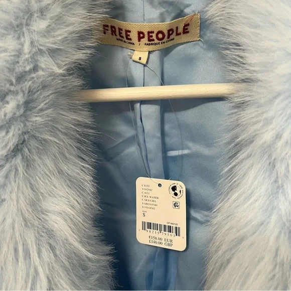 NEW Paris Cropped Faux Fur Jacket Size S - Picture 9 of 16